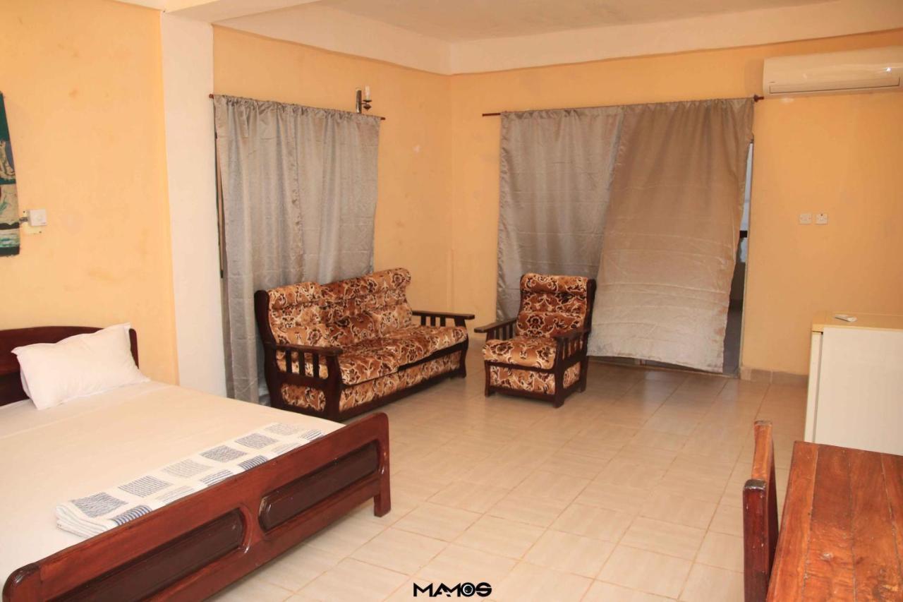Atlanticoast Residence Bakau Exterior foto